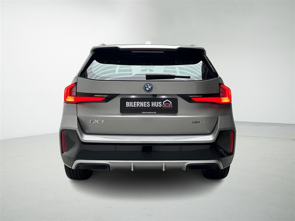 BMW iX1 M-Sport billede 8