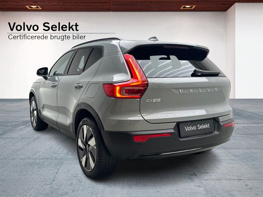 Volvo EX40 Core billede 2