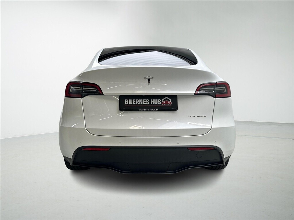 Tesla Model Y Long Range billede 8