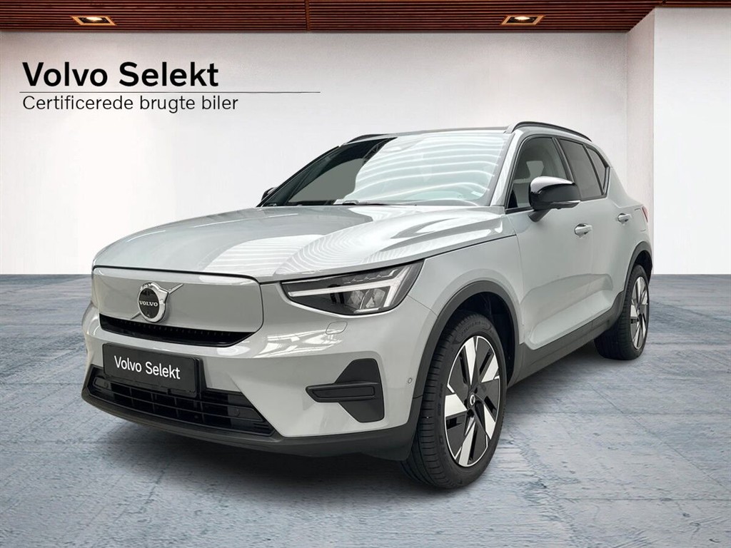 Volvo EX40 Core