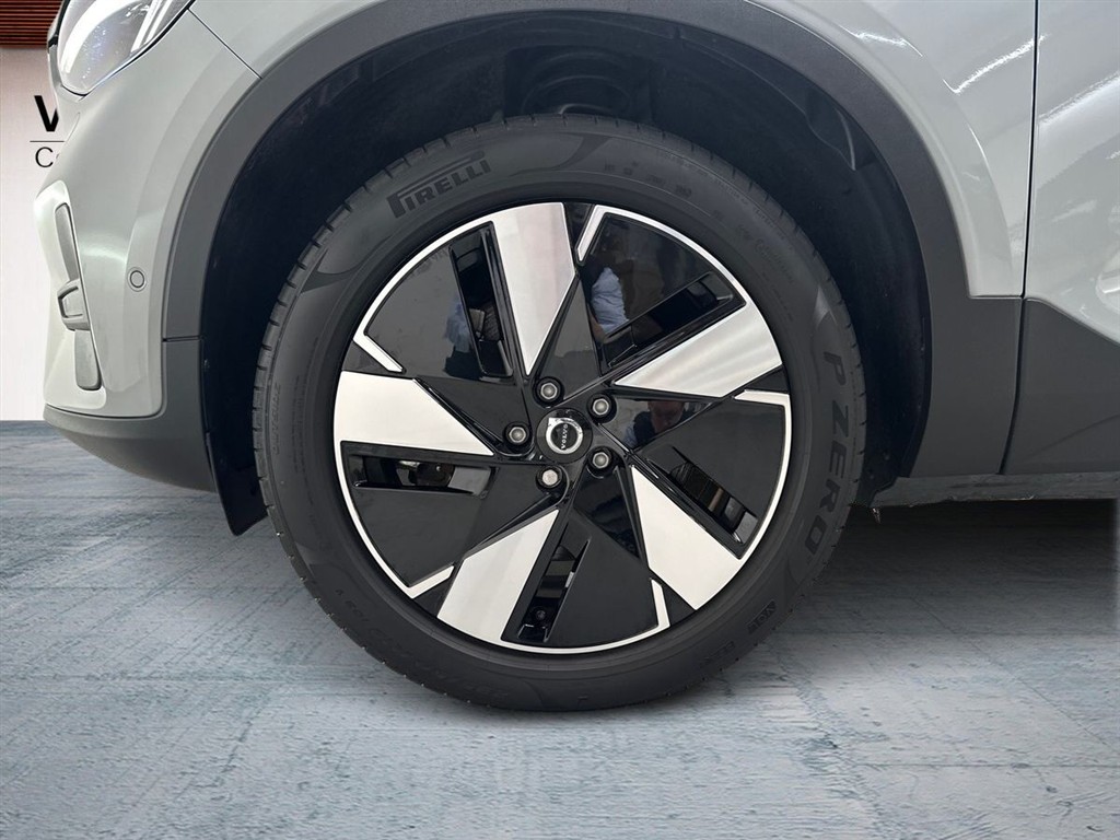 Volvo EX40 Core billede 10