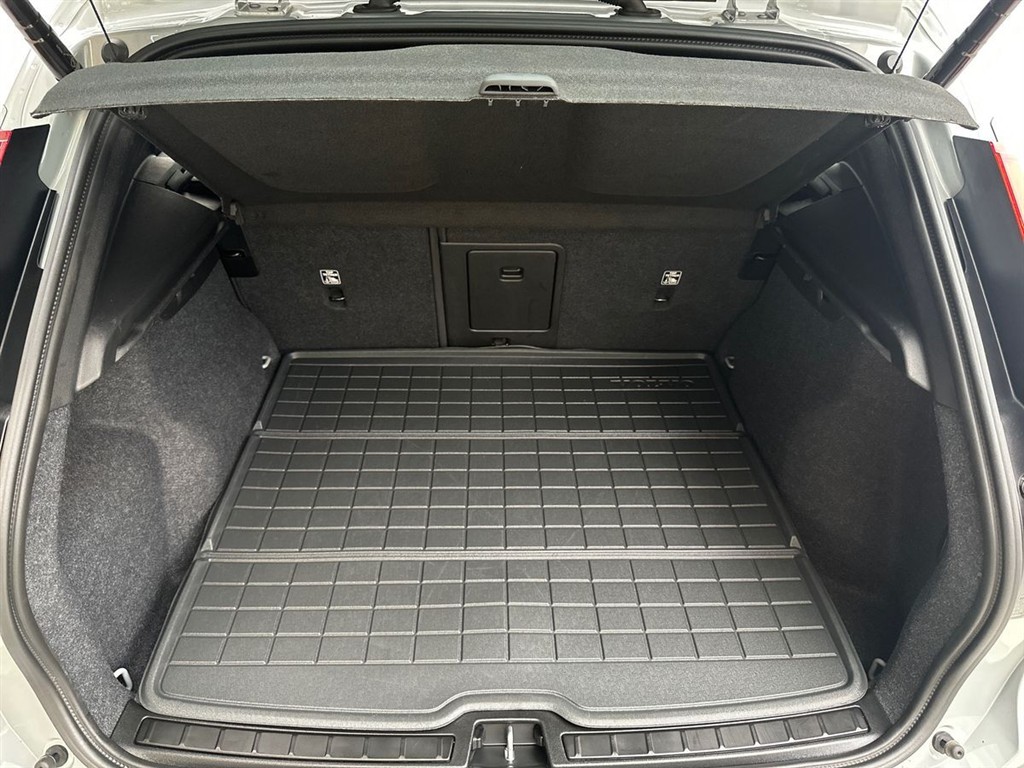 Volvo EX40 Core billede 14