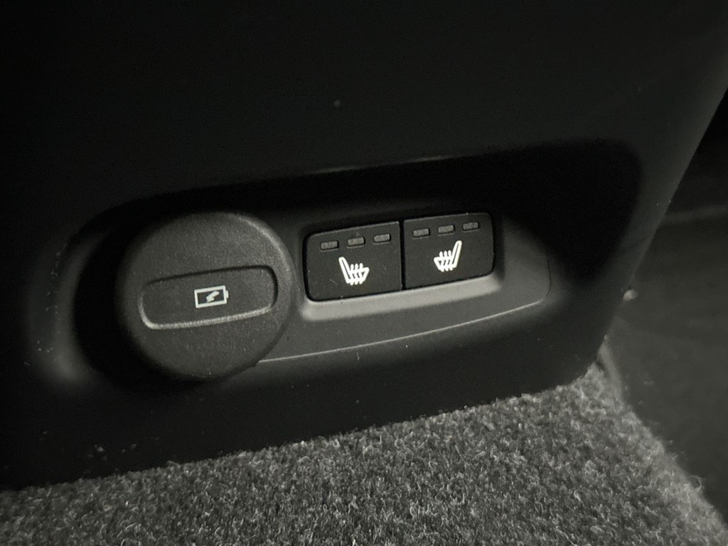 Volvo EX40 Core billede 18