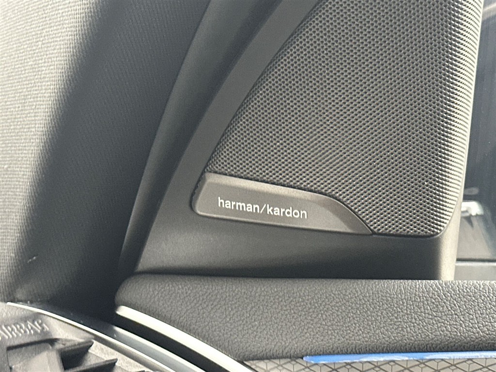 BMW iX3 Charged billede 22