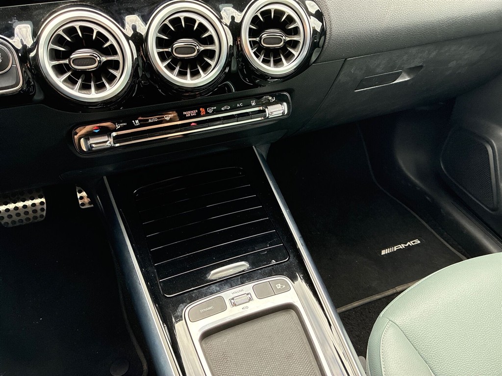 Mercedes-Benz EQA 250+ AMG Advance billede 15