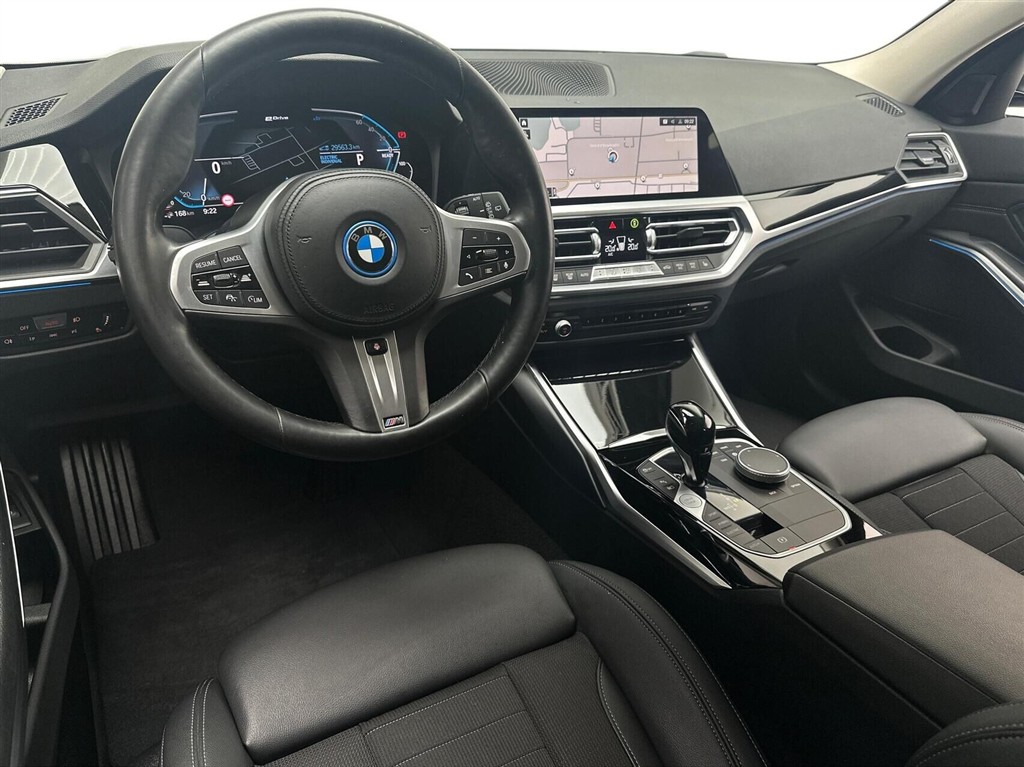 BMW 330e Sport Line billede 3