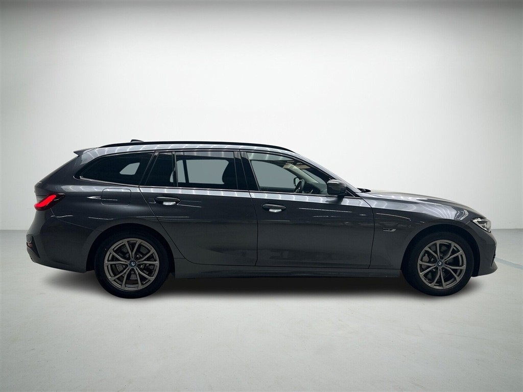 BMW 330e Sport Line billede 5