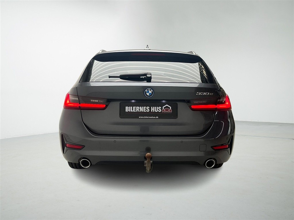 BMW 330e Sport Line billede 7