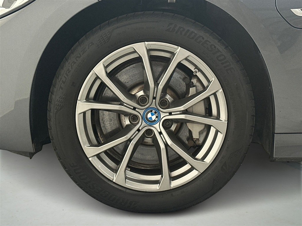 BMW 330e Sport Line billede 8