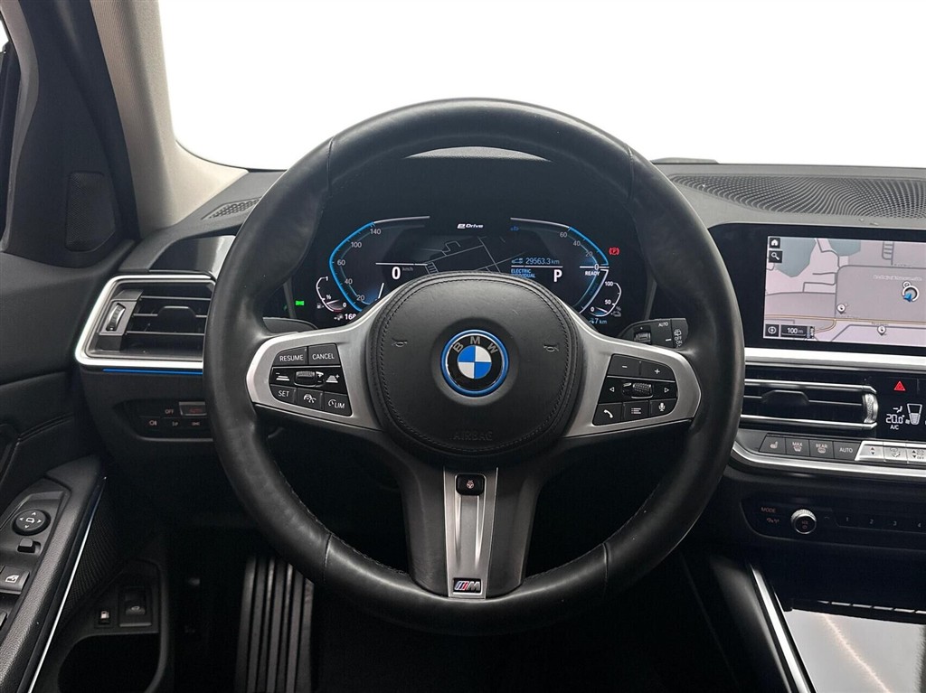 BMW 330e Sport Line billede 9