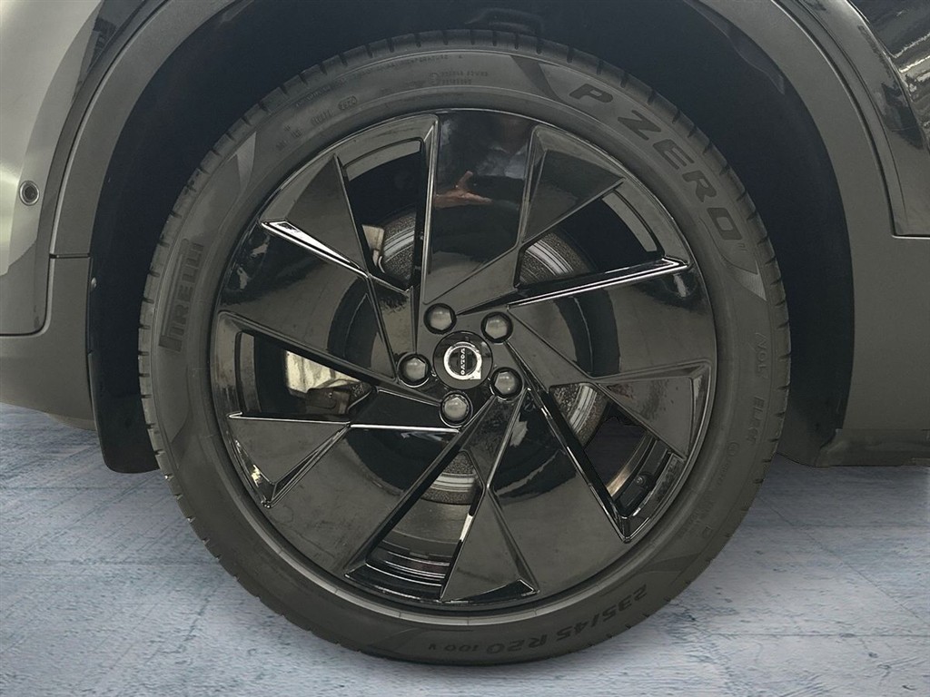 Volvo EC40 Black Edition Plus billede 7