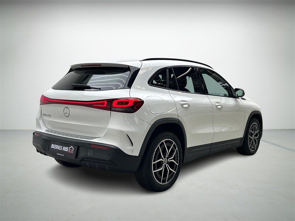 Mercedes-Benz EQA 250 AMG Line billede 2