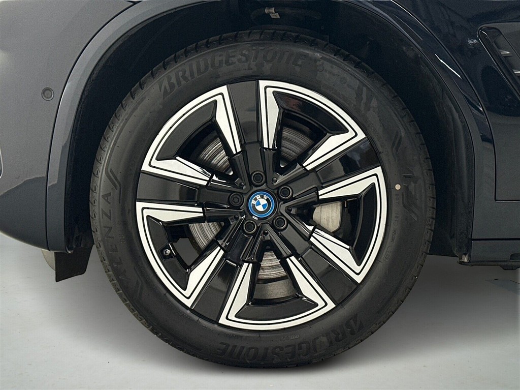 BMW iX3 M-Sport Charged billede 9
