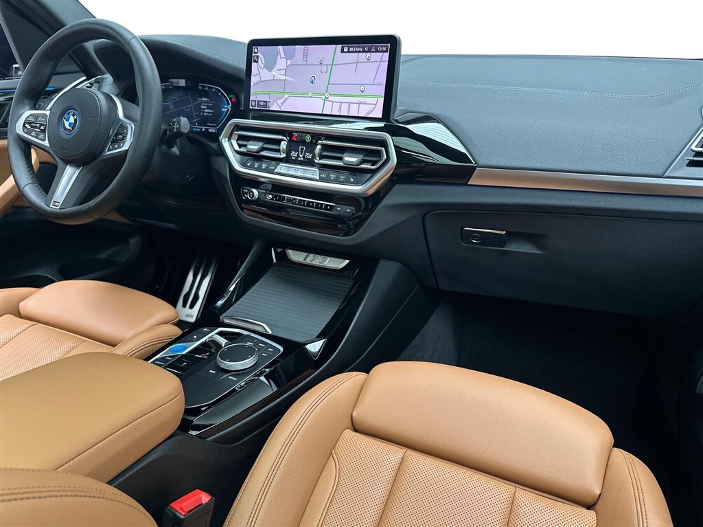 BMW iX3 M-Sport Charged billede 11