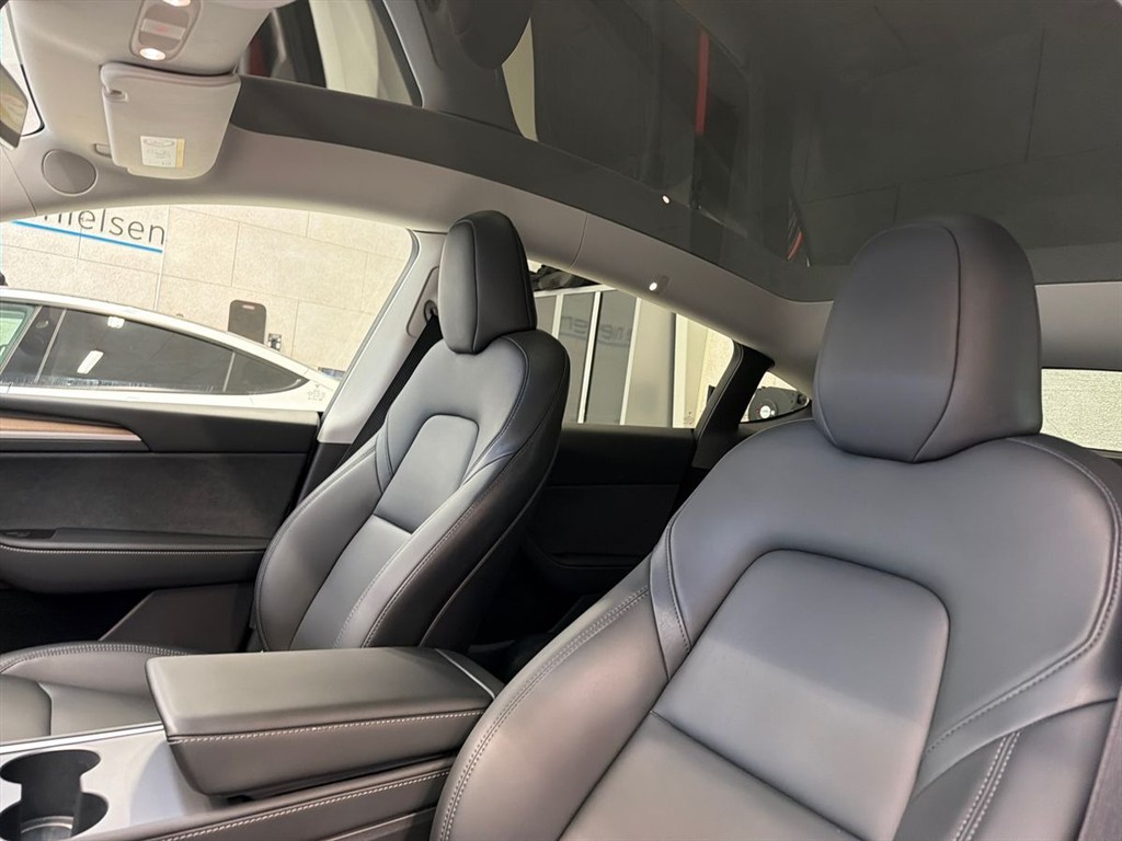 Tesla Model Y Performance billede 14