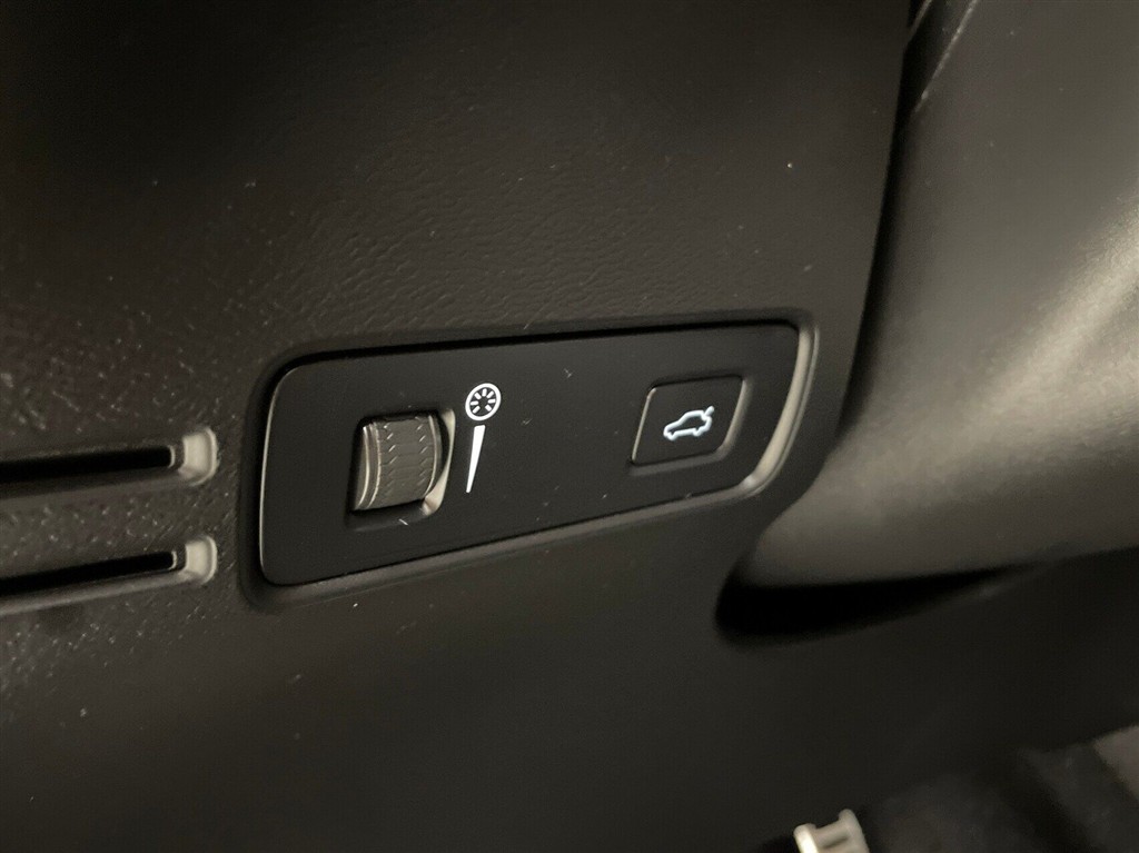 Volvo XC40 Pro billede 19