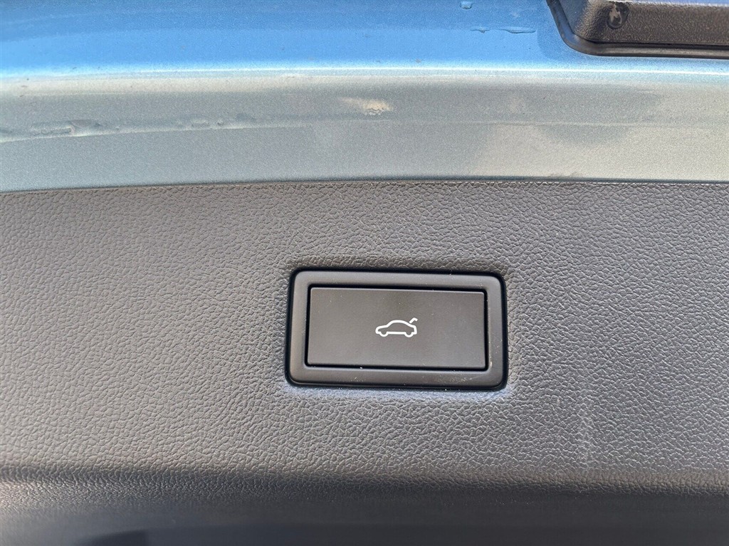 Ford Explorer UR Premium billede 17