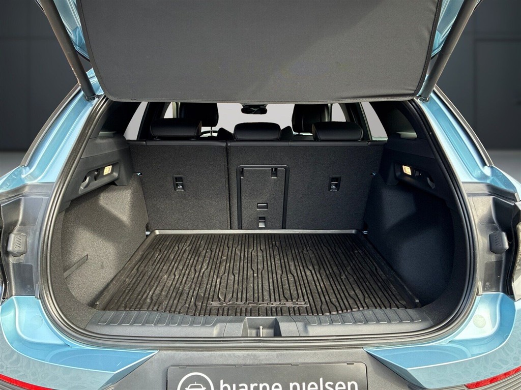 Ford Explorer UR Premium billede 8