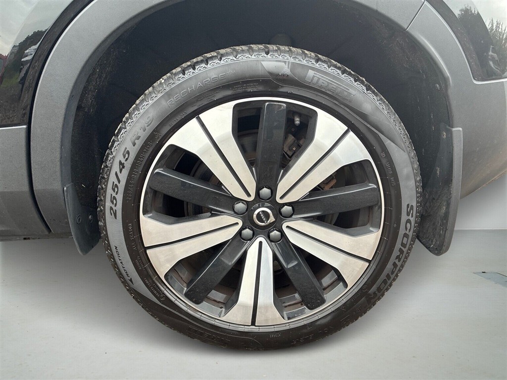 Volvo XC40 Plus billede 8