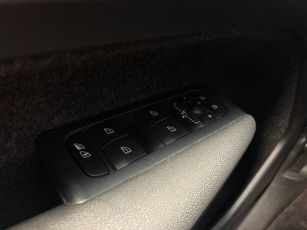 Volvo XC40 Plus billede 16