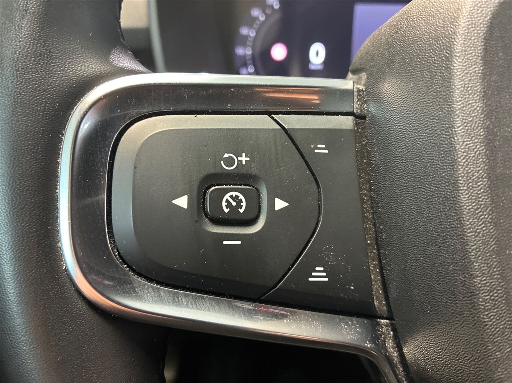 Volvo XC40 Plus billede 17