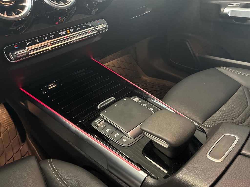 Mercedes-Benz EQB 300 Progressive billede 15