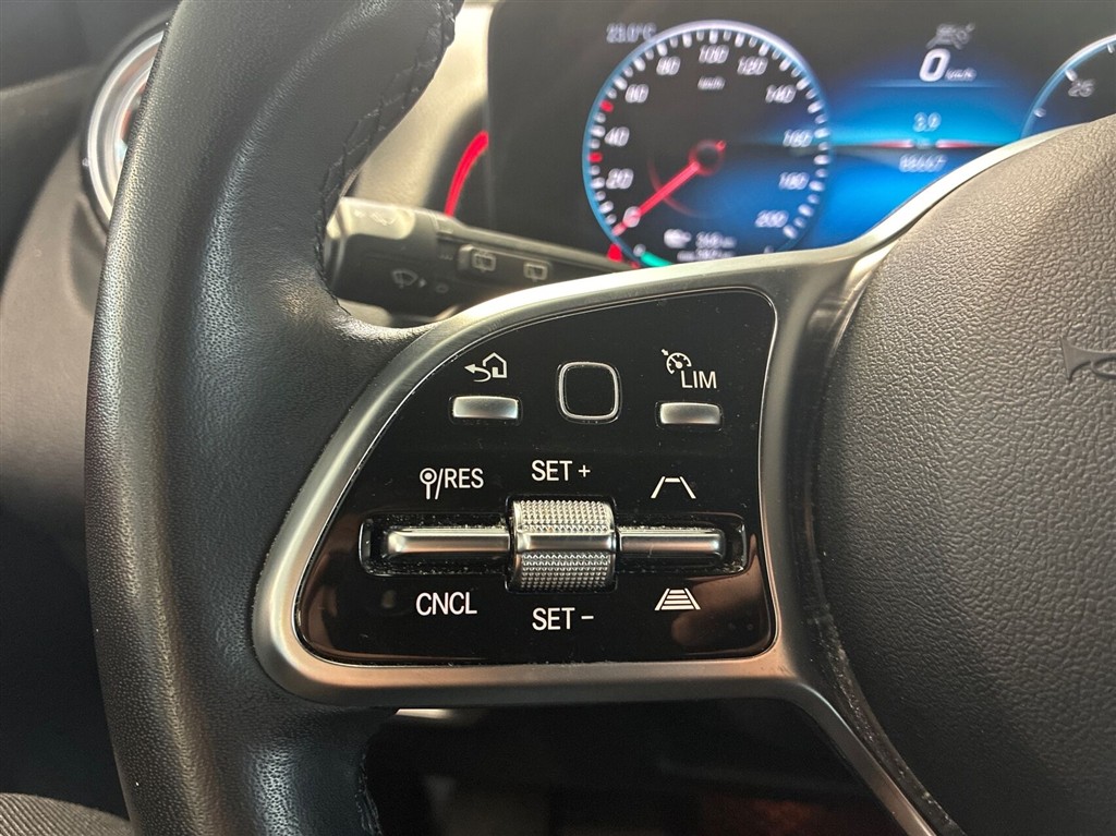 Mercedes-Benz EQB 300 Progressive billede 17