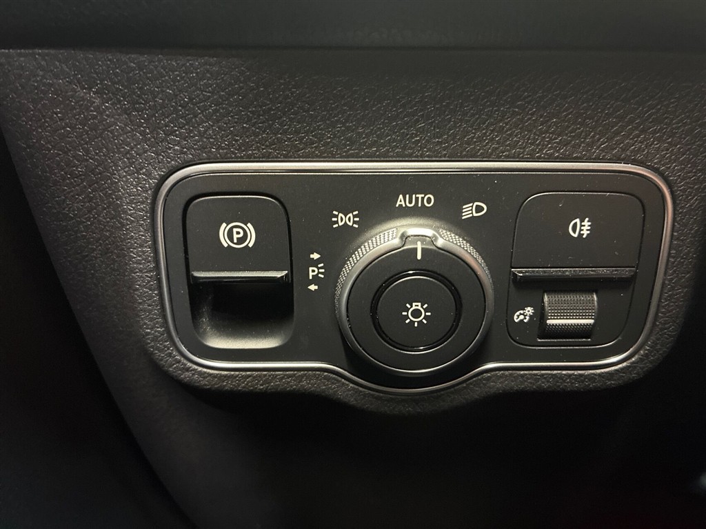 Mercedes-Benz EQB 300 Progressive billede 20