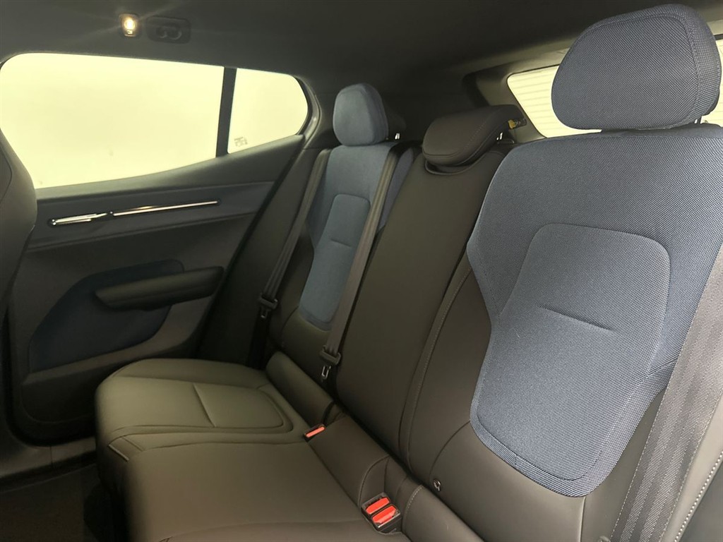 Volvo EX30 Plus billede 7