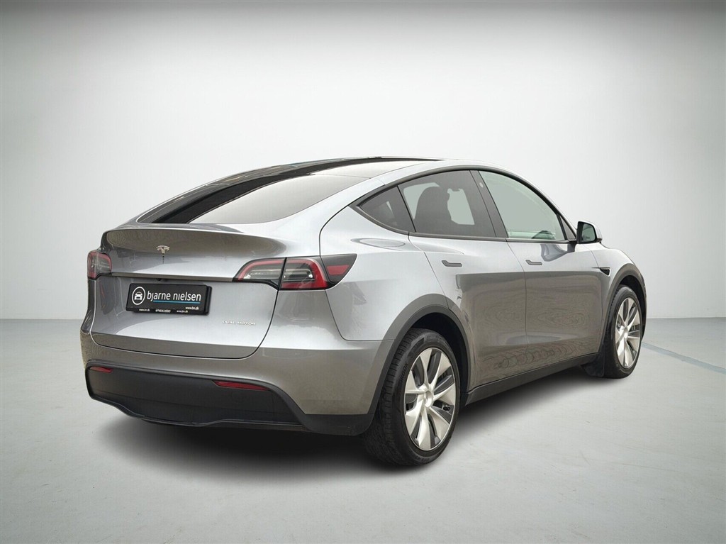 Tesla Model Y Long Range billede 2