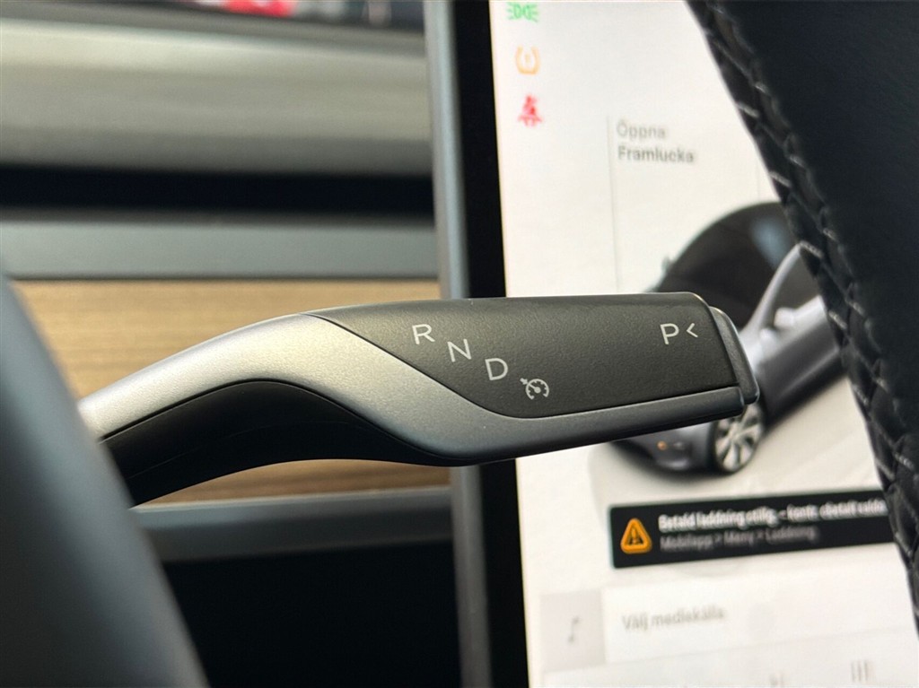 Tesla Model Y Long Range billede 15