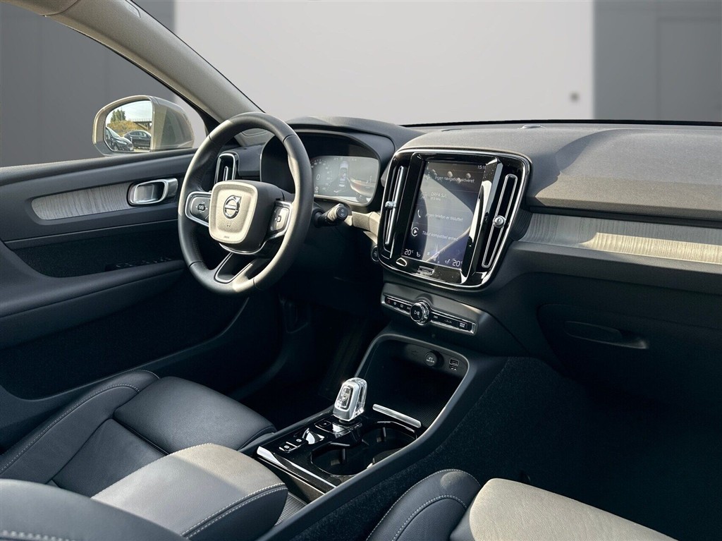 Volvo XC40 Inscription billede 8