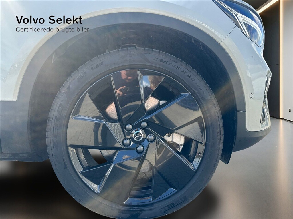 Volvo EX40 Black Edition Excess billede 6