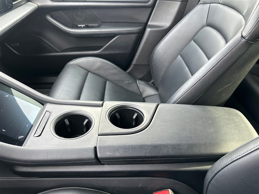 Porsche Taycan Performance+ billede 17