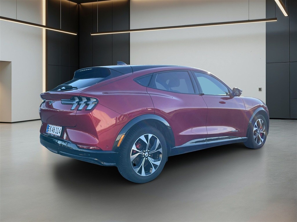 Ford Mustang Mach-E UR Premium billede 4