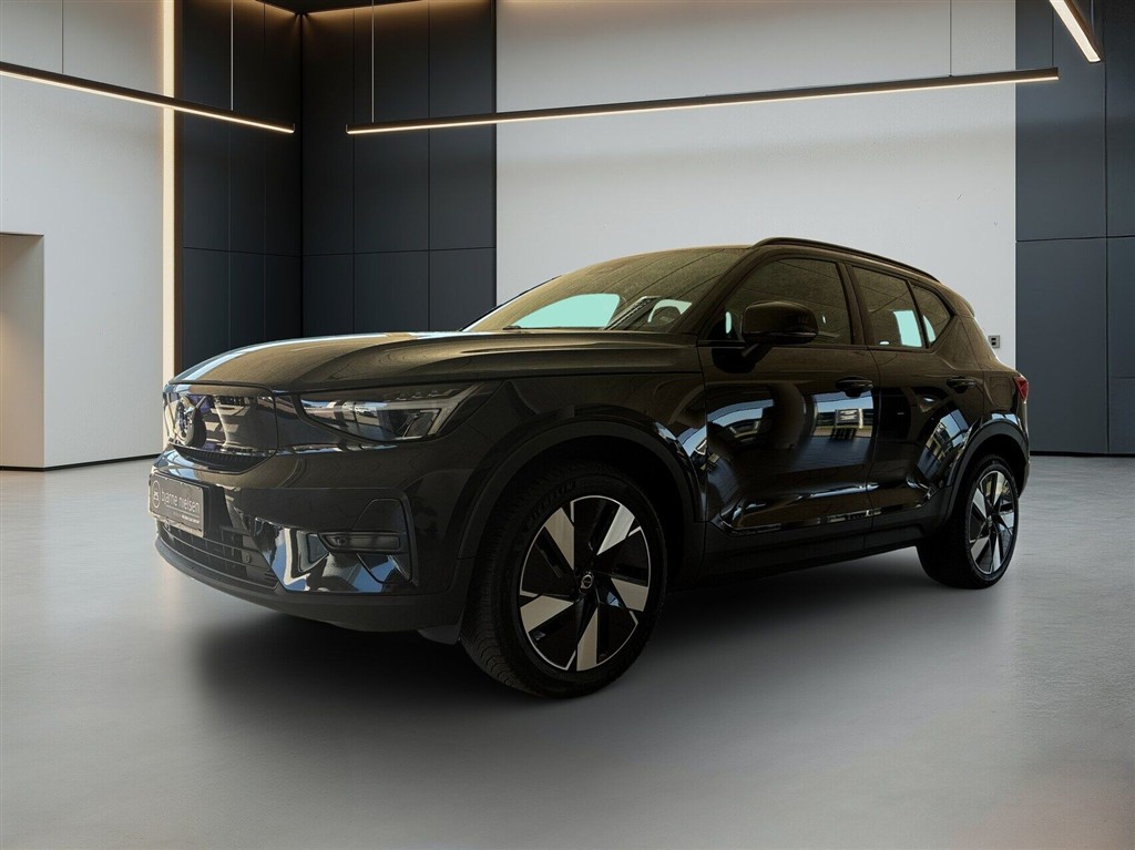 Volvo XC40 Plus