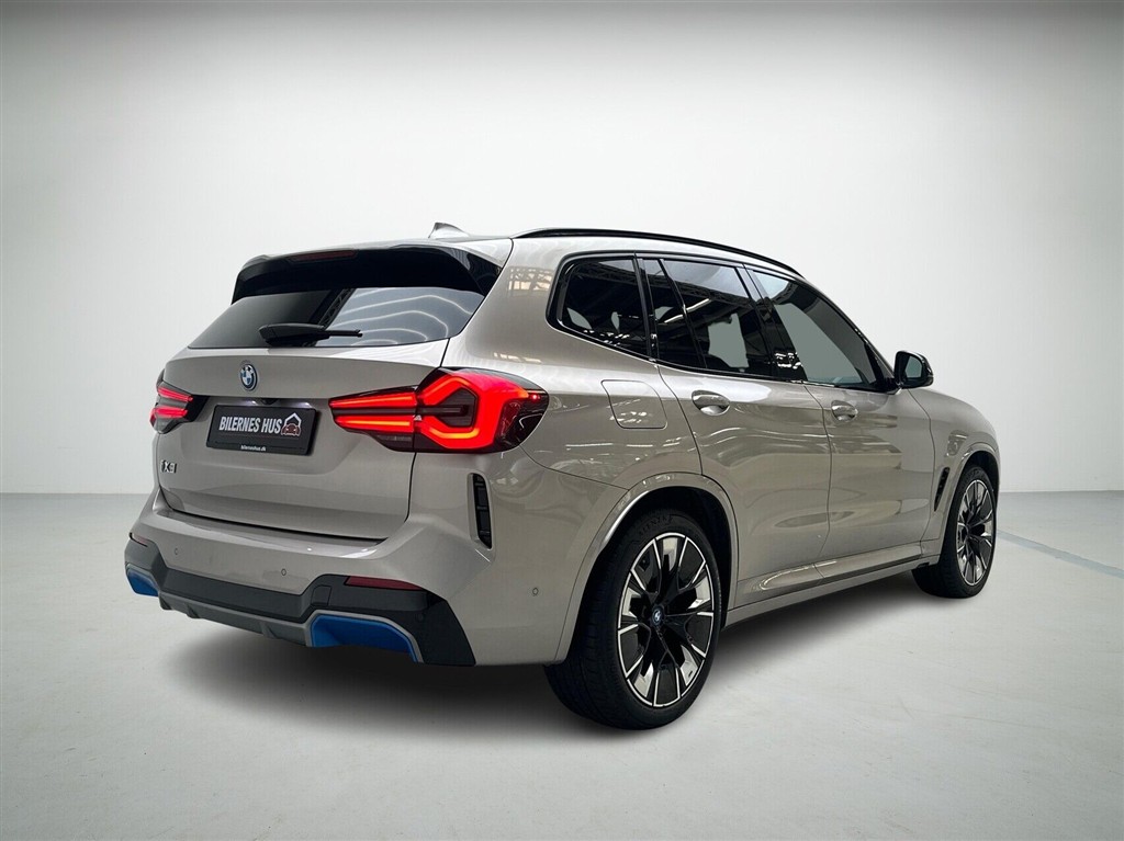 BMW iX3 M-Sport Charged Plus billede 2