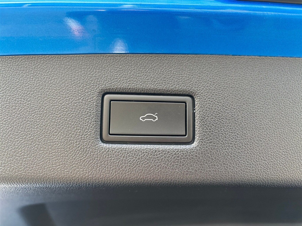 Ford Explorer UR Premium billede 14