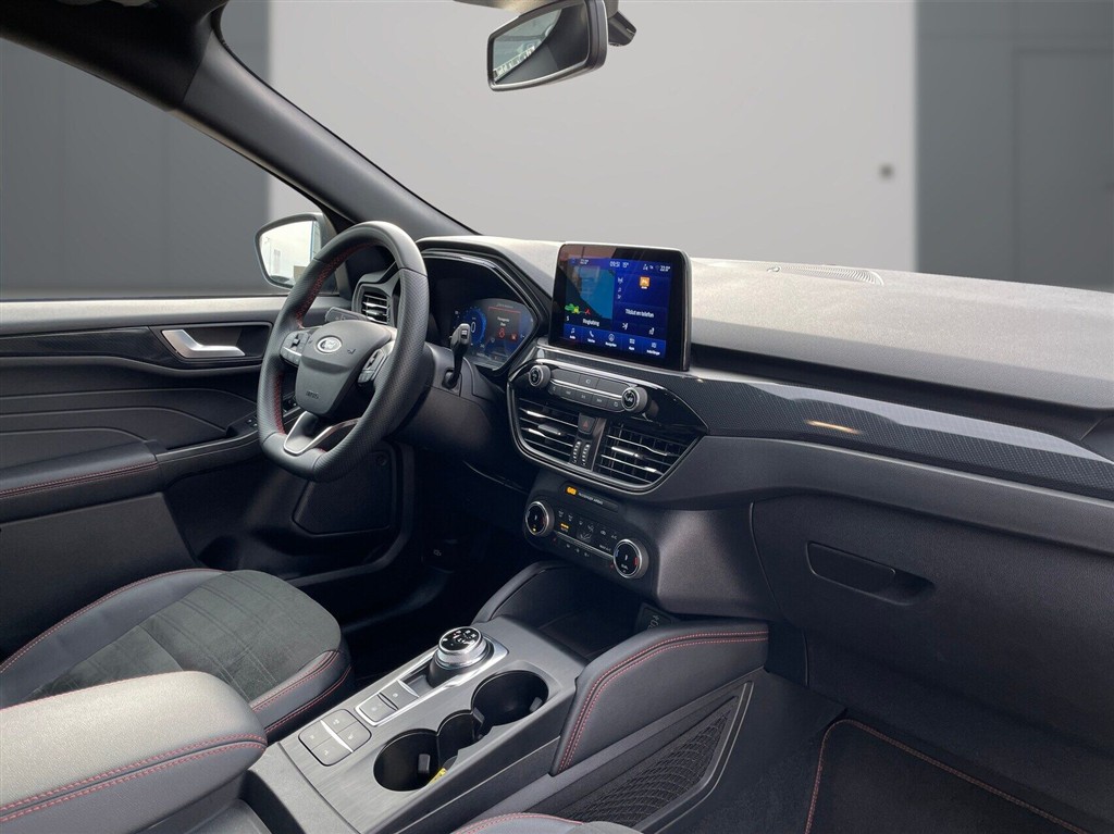Ford Kuga ST-Line X billede 9