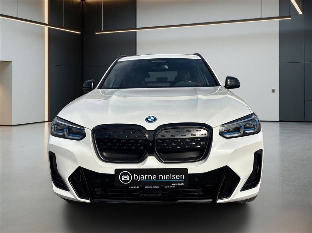 BMW iX3 M-Sport Charged Plus billede 2