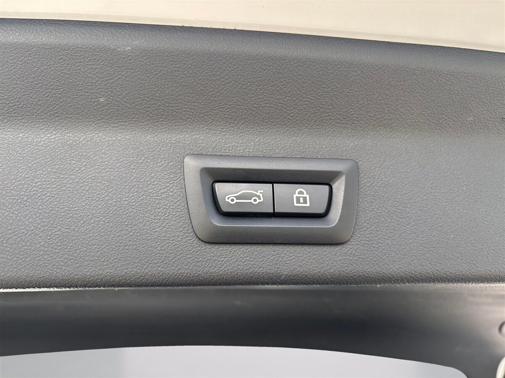 BMW iX3 M-Sport Charged Plus billede 17