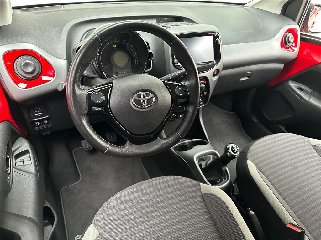 Toyota Aygo X-plore DAB+ billede 4