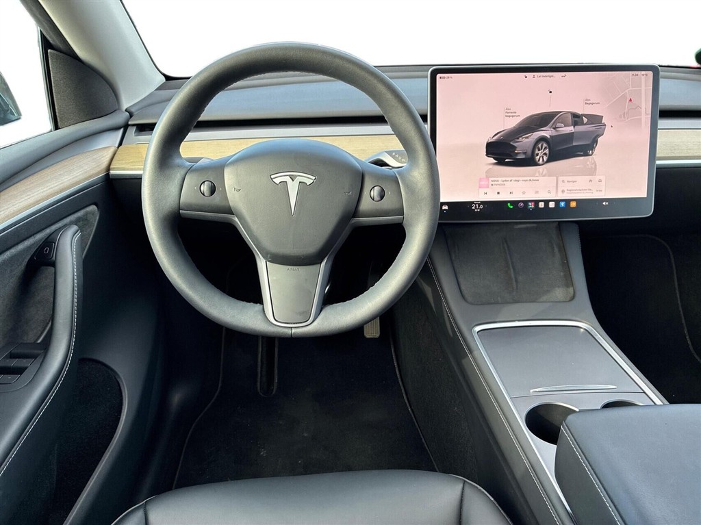 Tesla Model Y Long Range billede 9