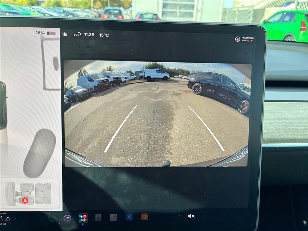 Tesla Model Y Long Range billede 19