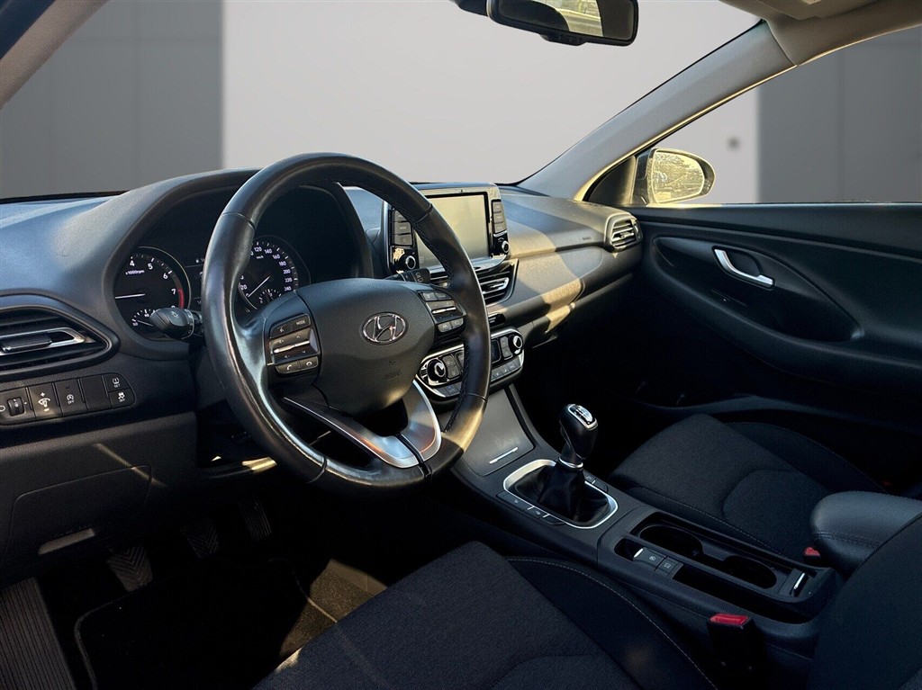 Hyundai i30 Essential billede 9