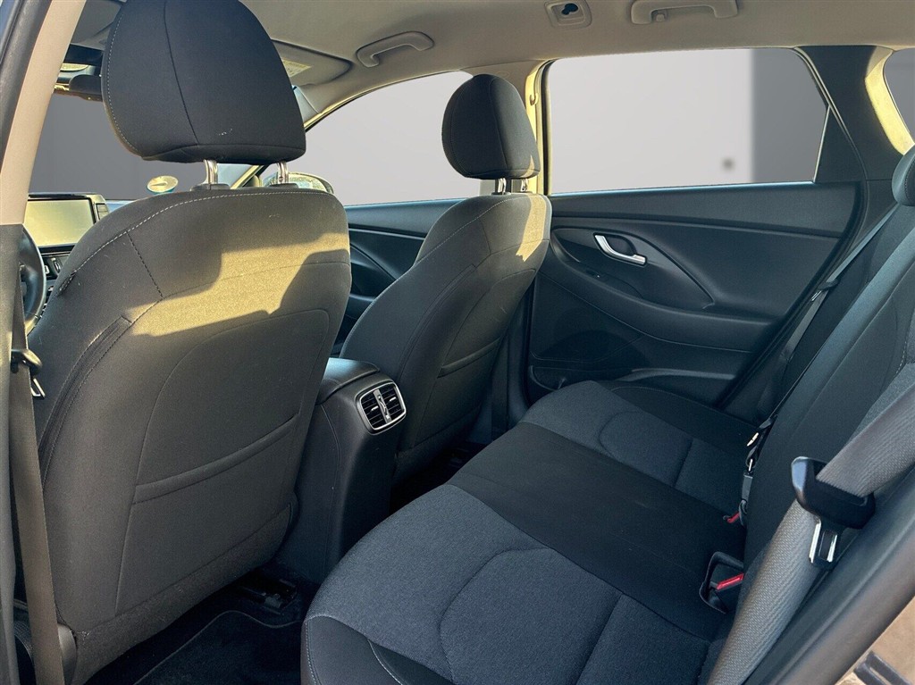 Hyundai i30 Essential billede 10
