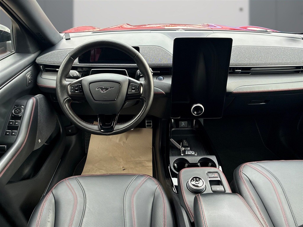 Ford Mustang Mach-E UR billede 10