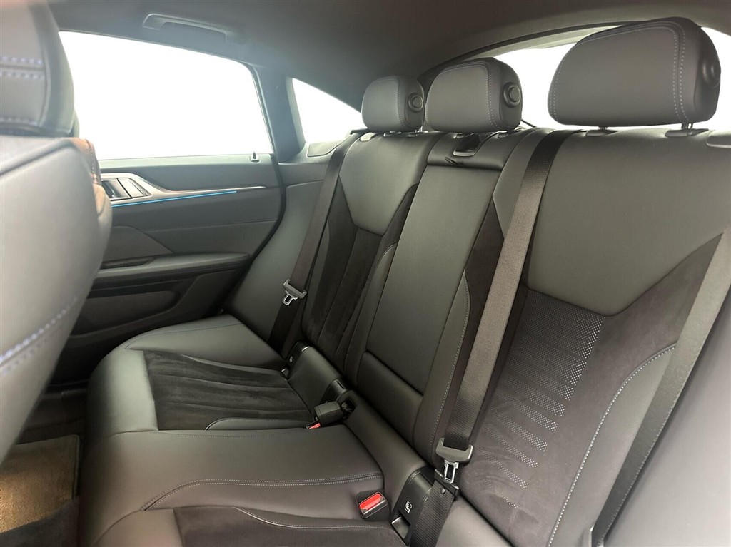 BMW i4 M-Sport billede 13