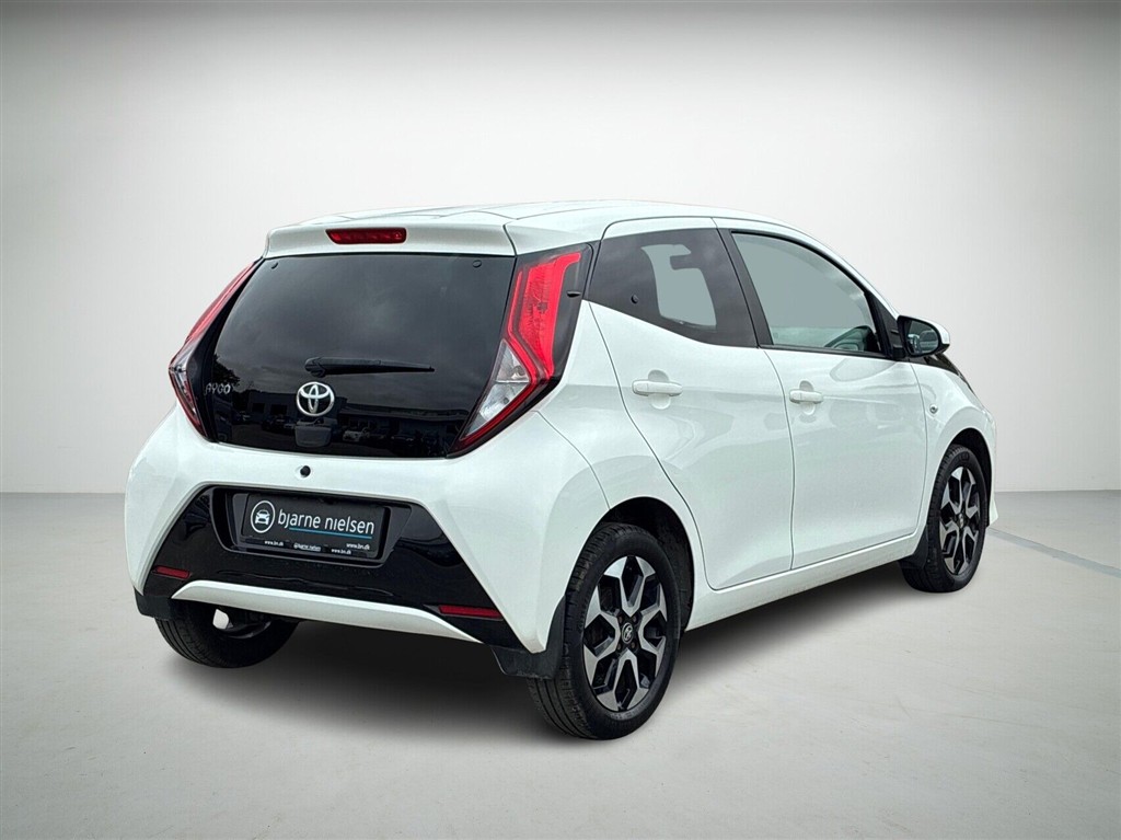 Toyota Aygo X-Cellence + Connect billede 2