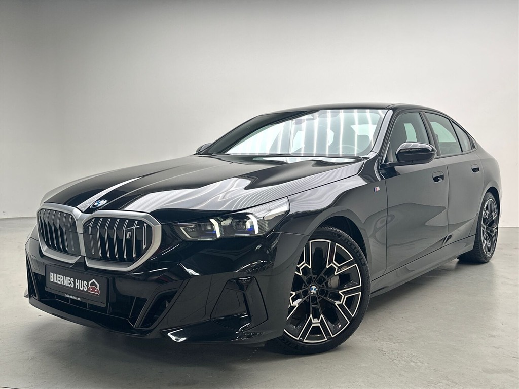 BMW i5 Fully Charged billede 18